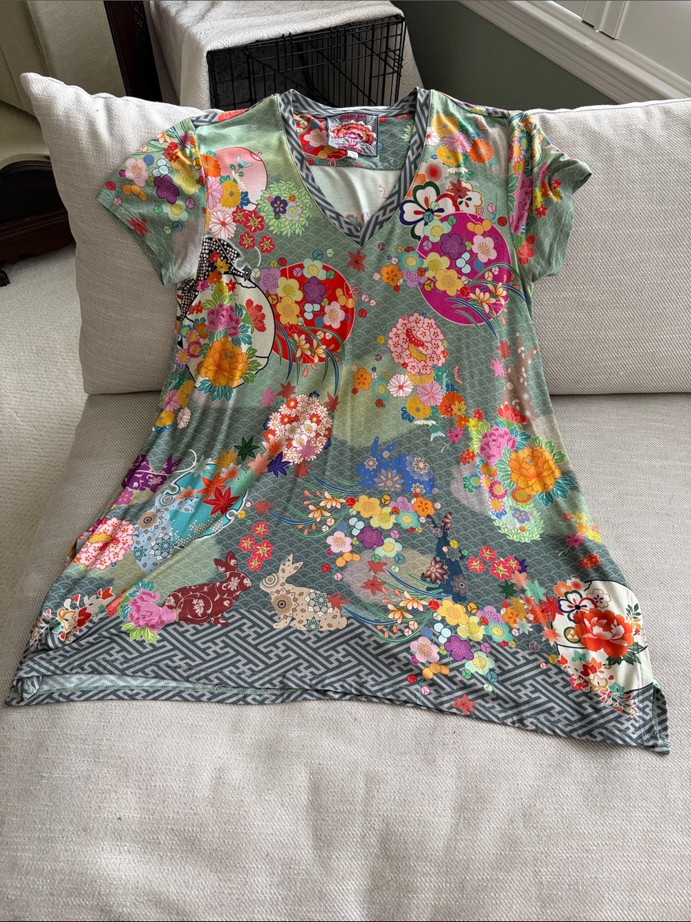Floral Multi-Color V-Neck Short Sleeve Women's Tunic Top